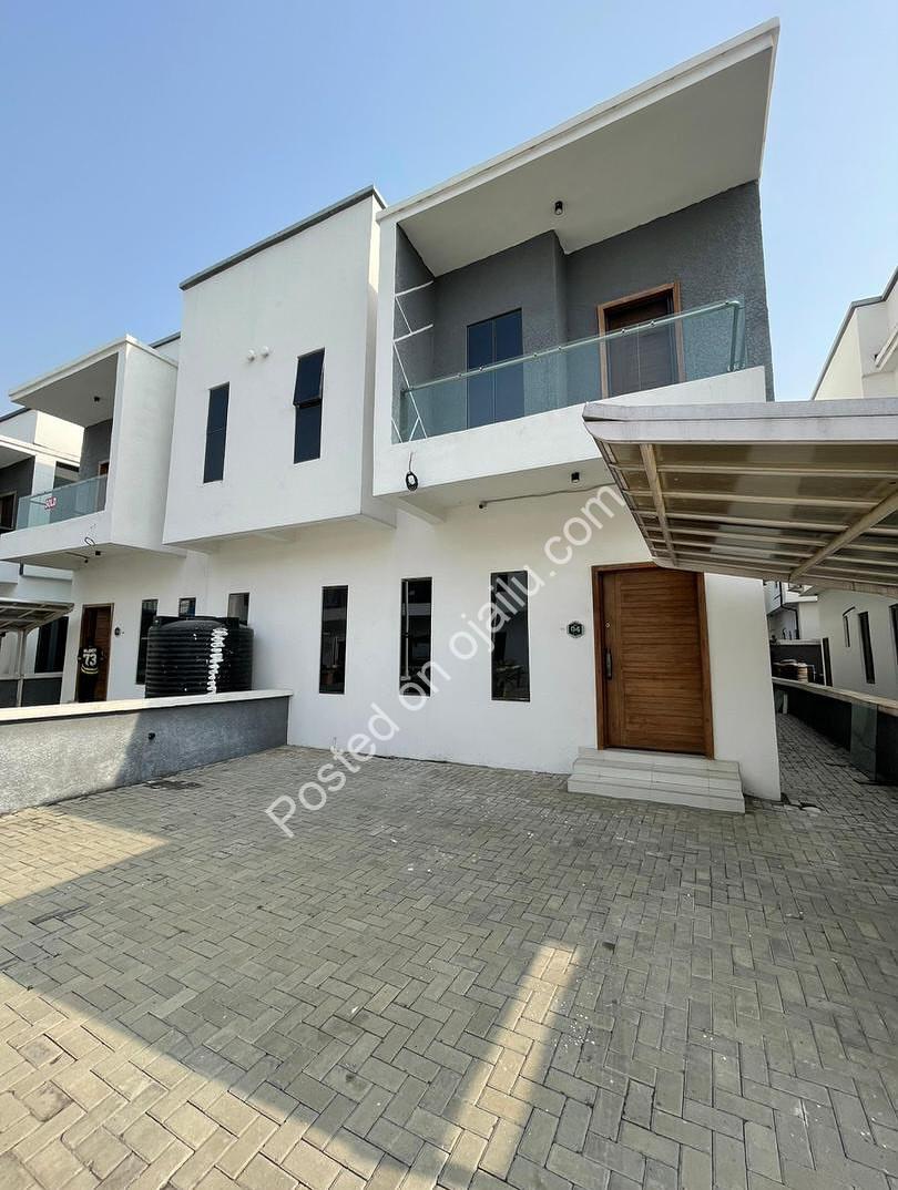 VGC 4-Bed Duplex: Your Secure Family Sanctuary