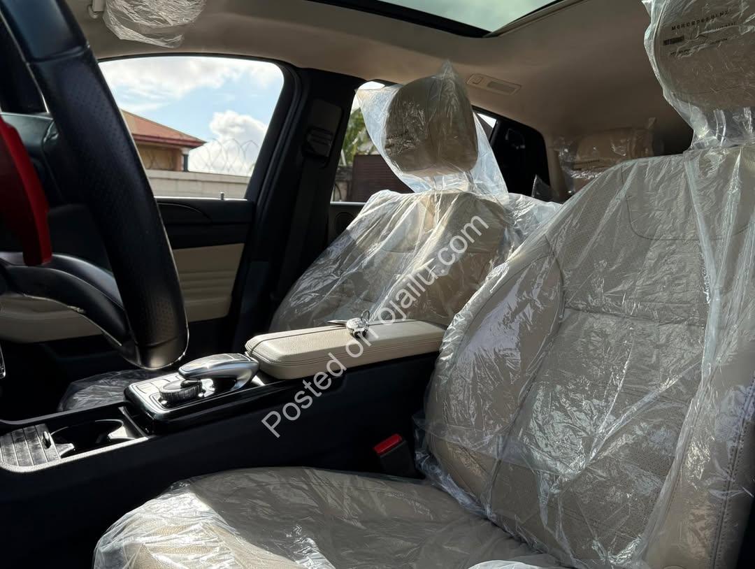 Luxury 2017 GLE450 Coupe: Full Option, Accident-Free