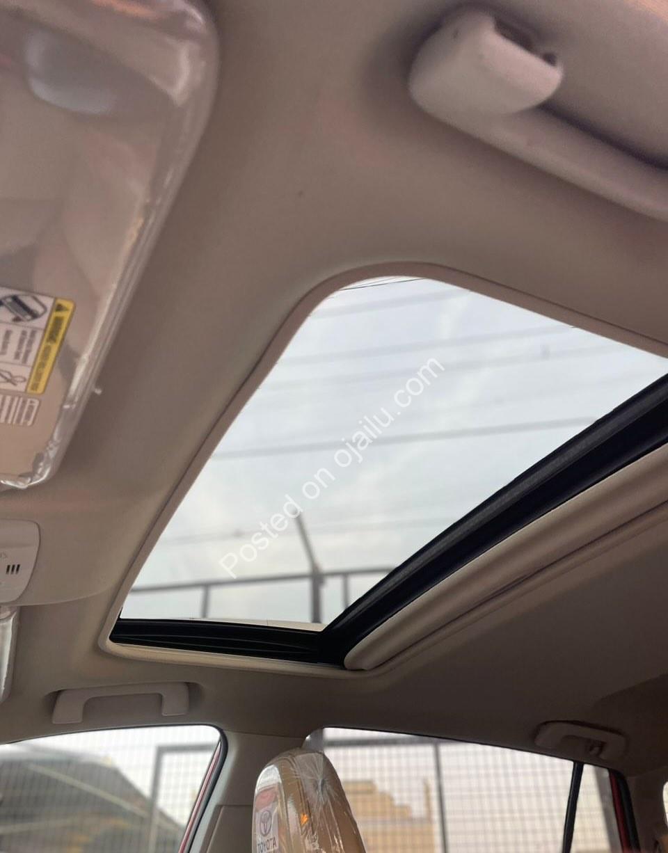 2013 Toyota RAV4 Limited: Luxury & Tech for 22.5M