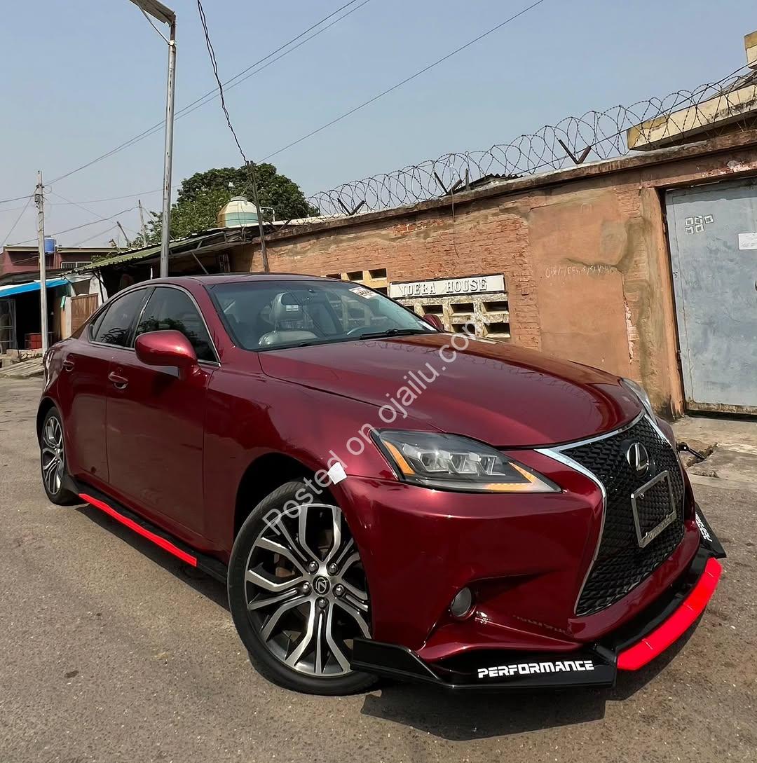 Immaculate 2009 Lexus IS250 – 9M