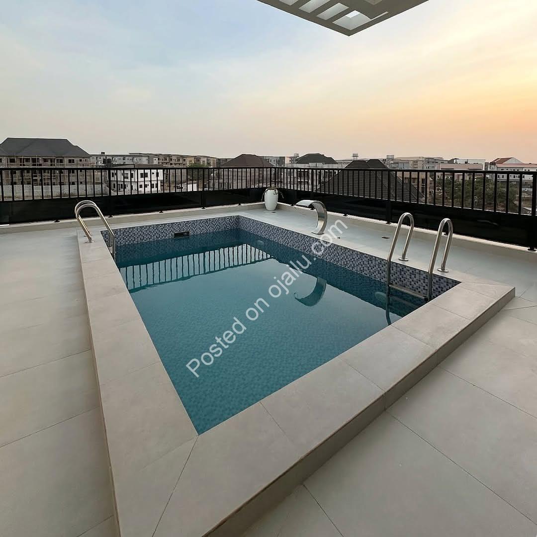 Smart 4-Bed Maisonette: Full Automation & Cinema in Wuye