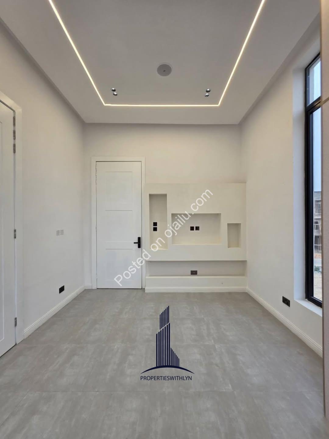 Lekki’s Ultimate 5-Bed Estate with Private Pool & Cinema