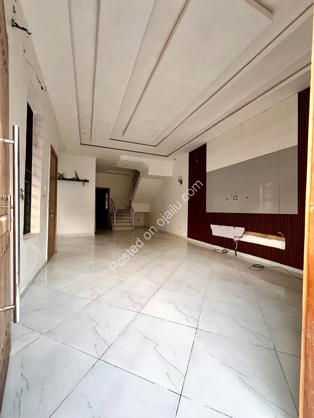 Spacious 4-Bed Duplex with BQ in Secure Lekki Estate