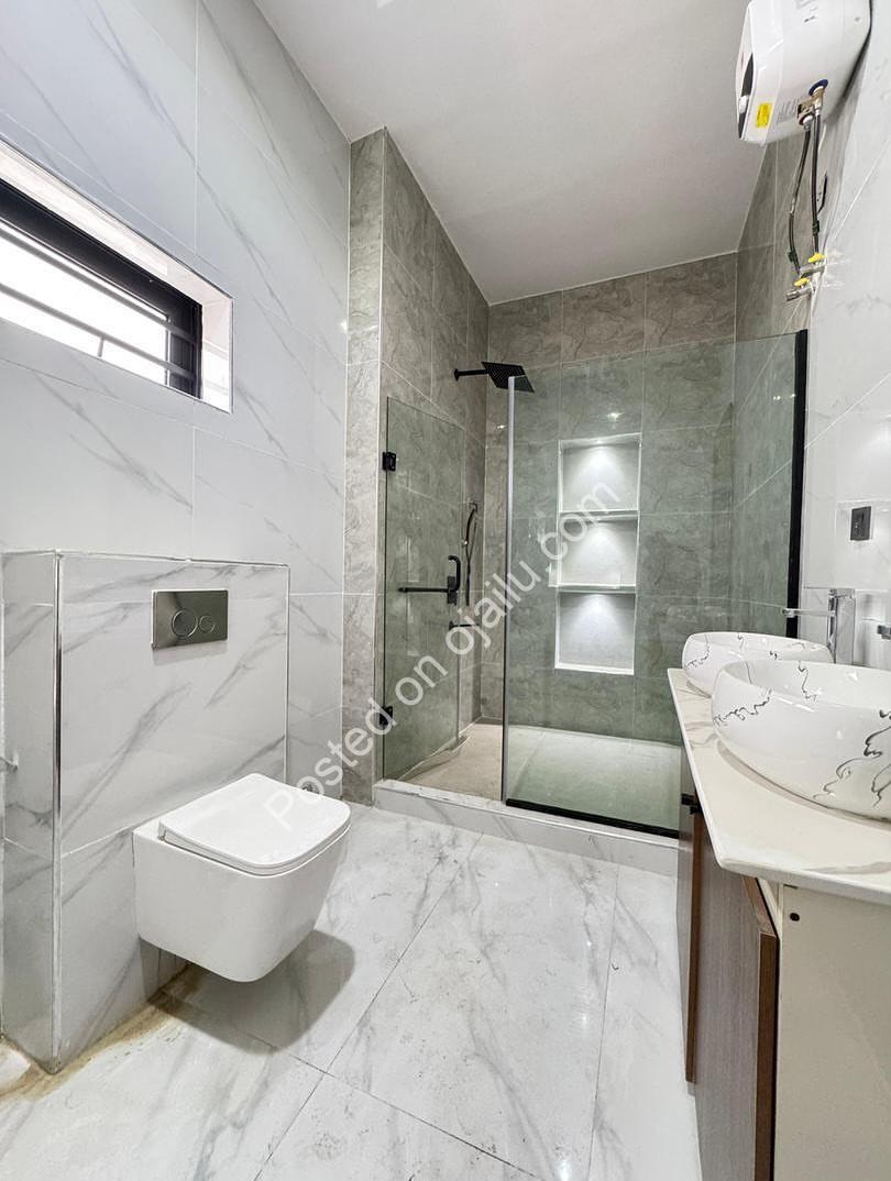 Lekki’s Elite 4-Bed Terraced Duplex