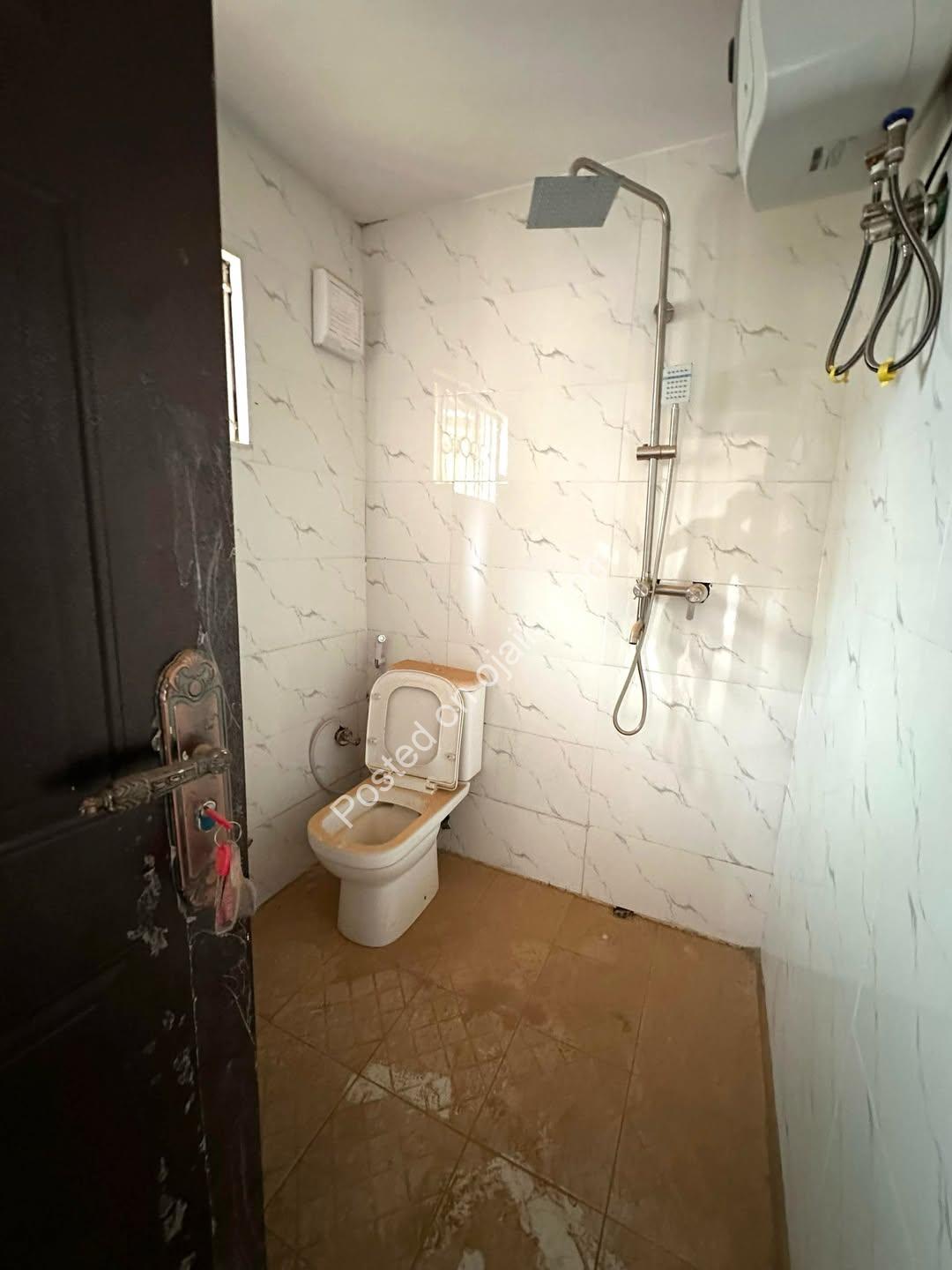 Spacious 4-Bed Duplex with Penthouse & BQ in Gwarinpa