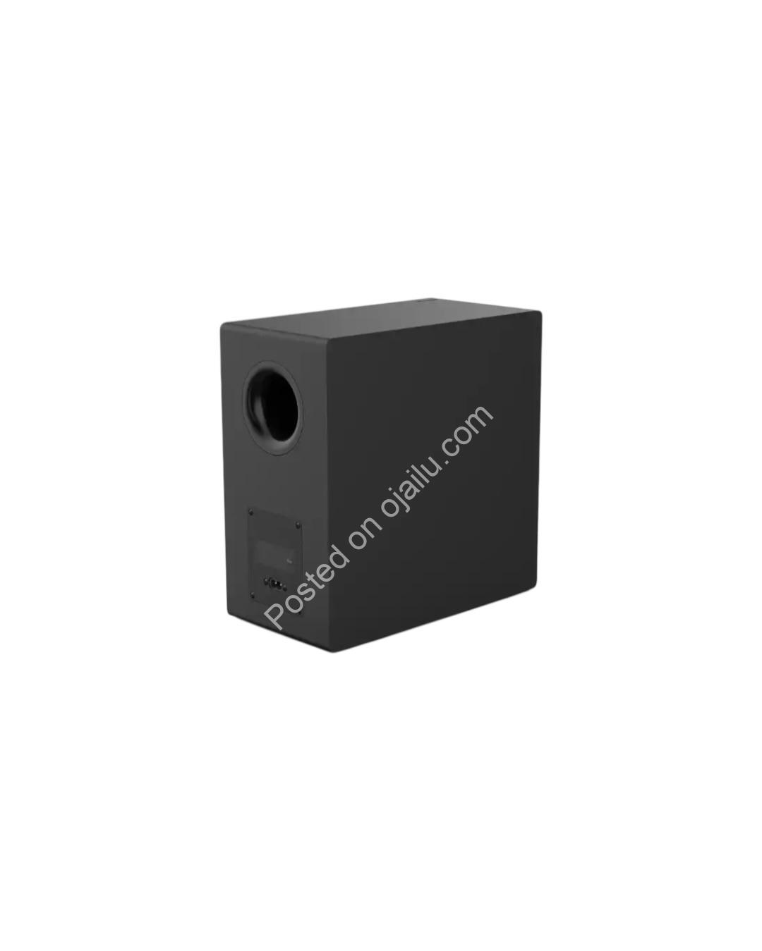 Experience Cinema Sound: Hisense Soundbar with Booming Bass