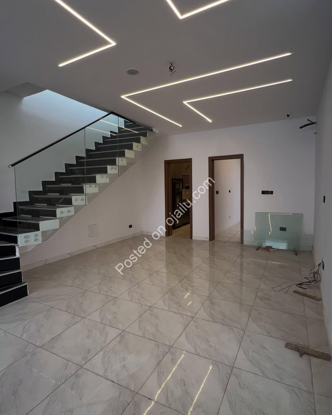 Lekki’s Finest: Ensuite Duplexes with Premium Finishes