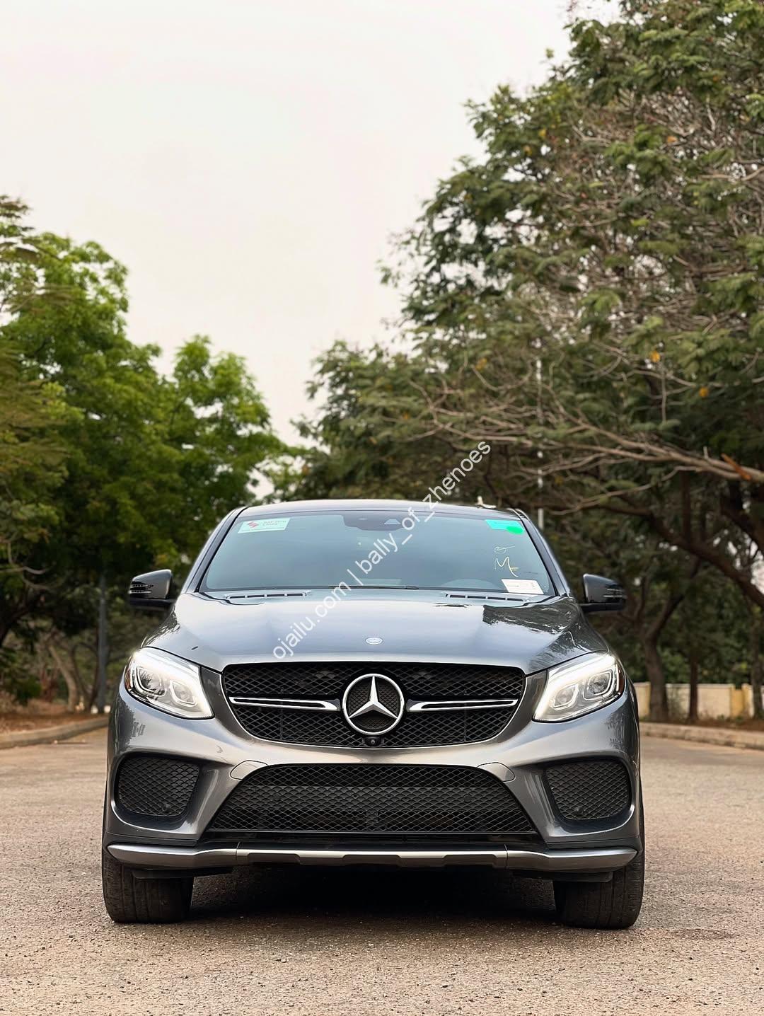 Twin-Turbo AMG Luxury: 2017 GLE43