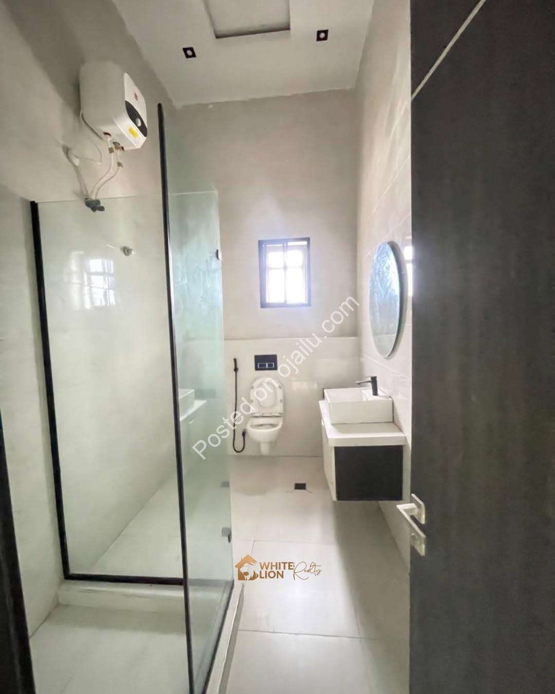Lekki Phase 1 Gem: 3-Bed with Gym & Prime Investment