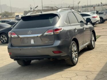Unregistered Lexus RX350: Drive Now