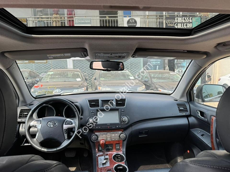 2012 Toyota Highlander: 2026 Custom Papers, Ready to Drive