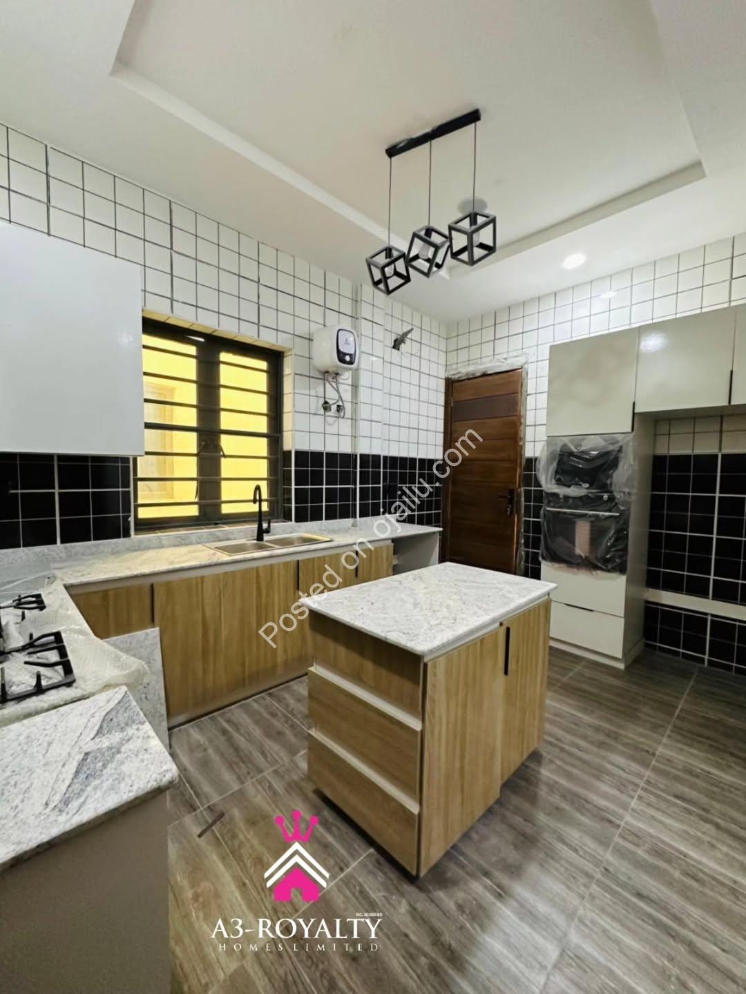 Move-In Ready 5BR Duplex in Gated Ajah Estate