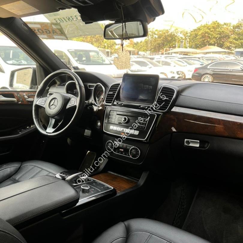 Command the Road in Luxury: 2017 GLS 450