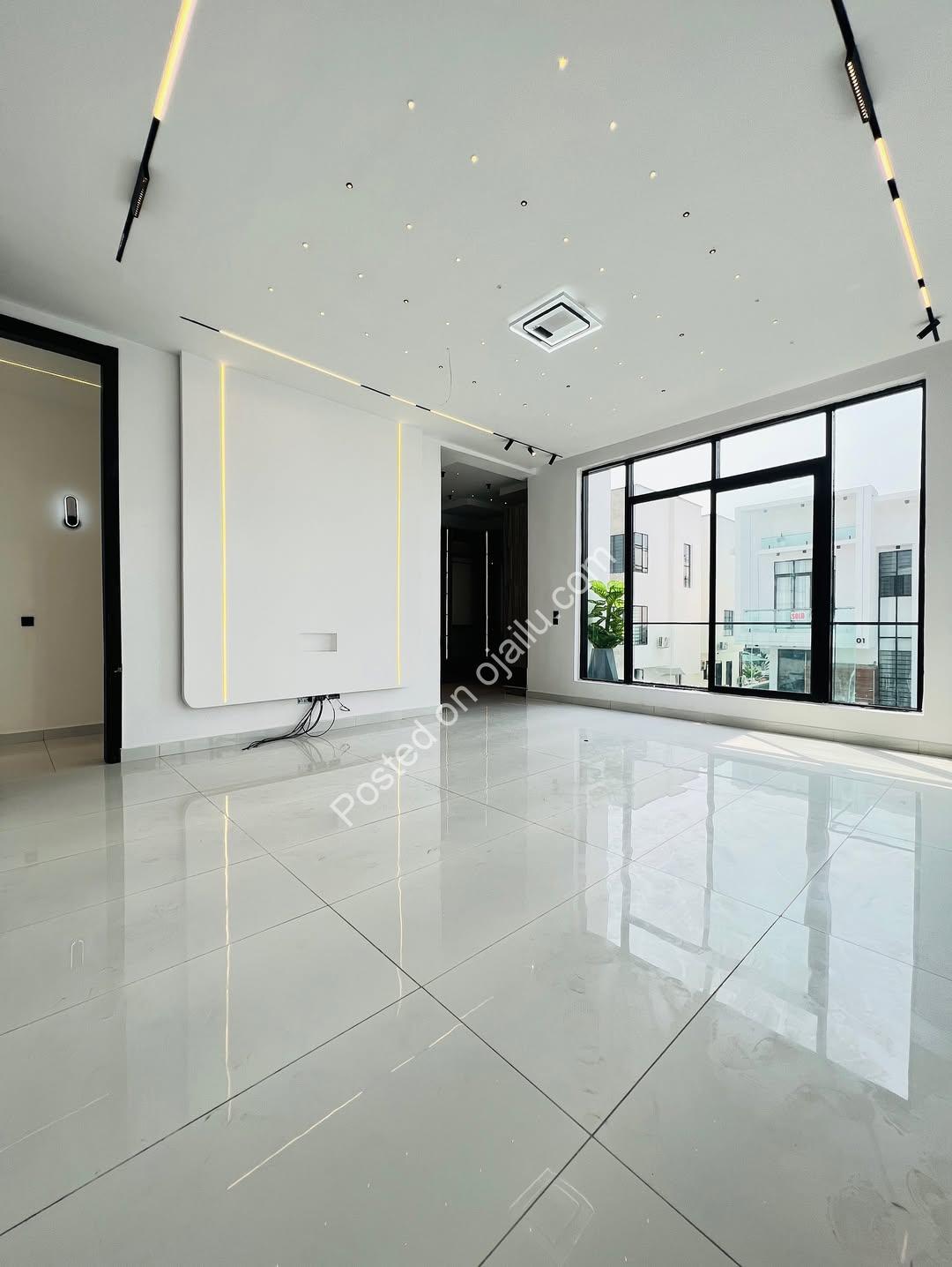 Lekki’s Ultimate 5-Bedroom Smart Family Sanctuary