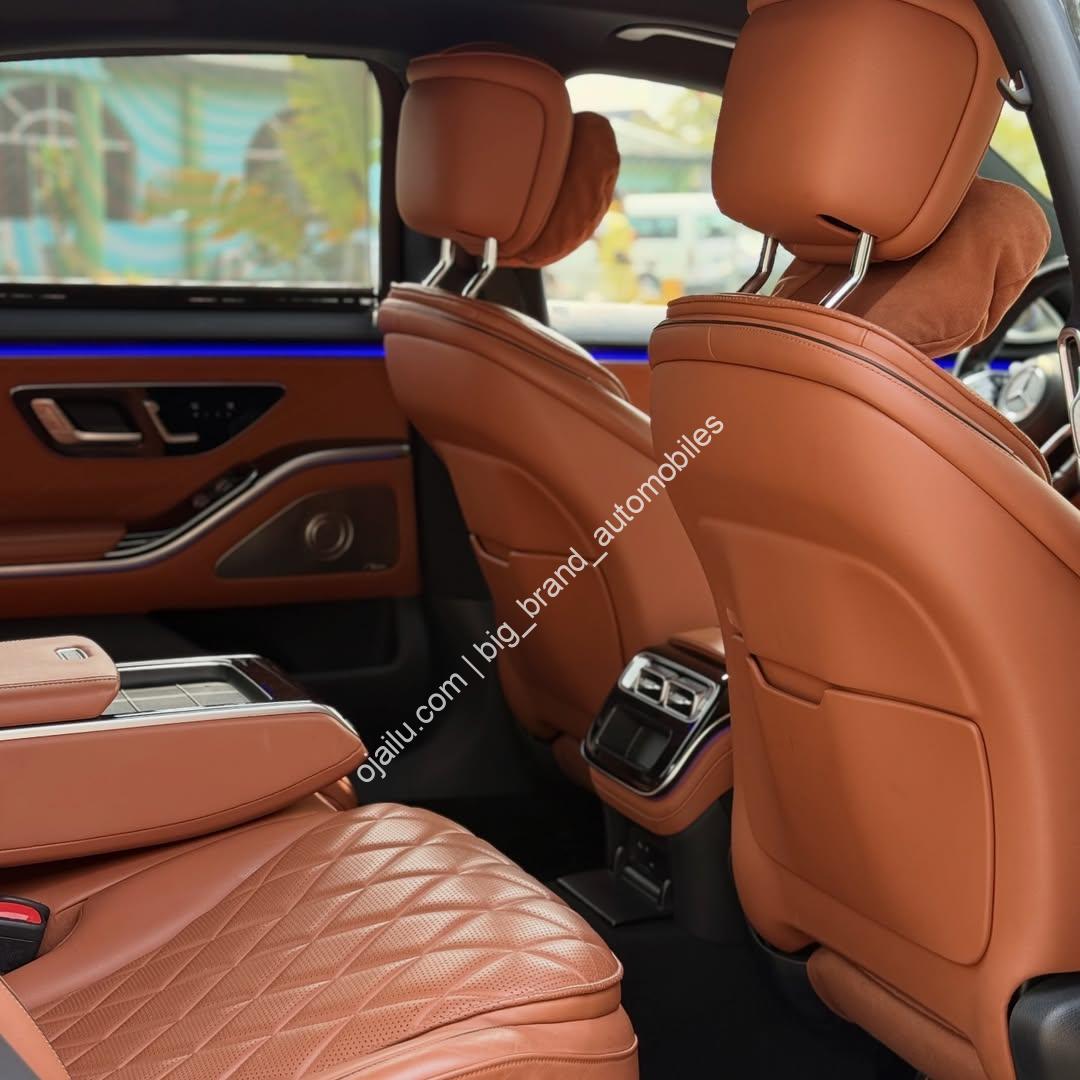 2022 S500: Arrive in First-Class Luxury