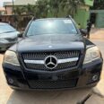 Luxury 2010 Mercedes GLK 350: Drive Prestige for ₦11.6M