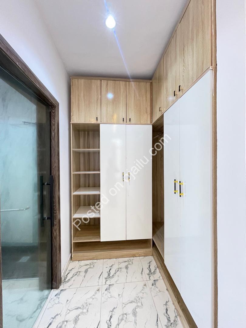 4-Bed Semi-Detached in Ikota: Spacious, Secure, All En-Suite