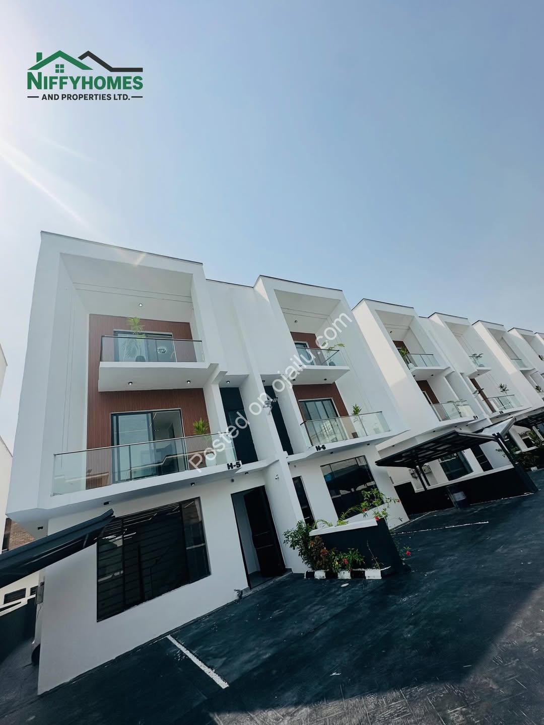 Lekki’s Newest 4-Bed Gem with Resort-Style Pool