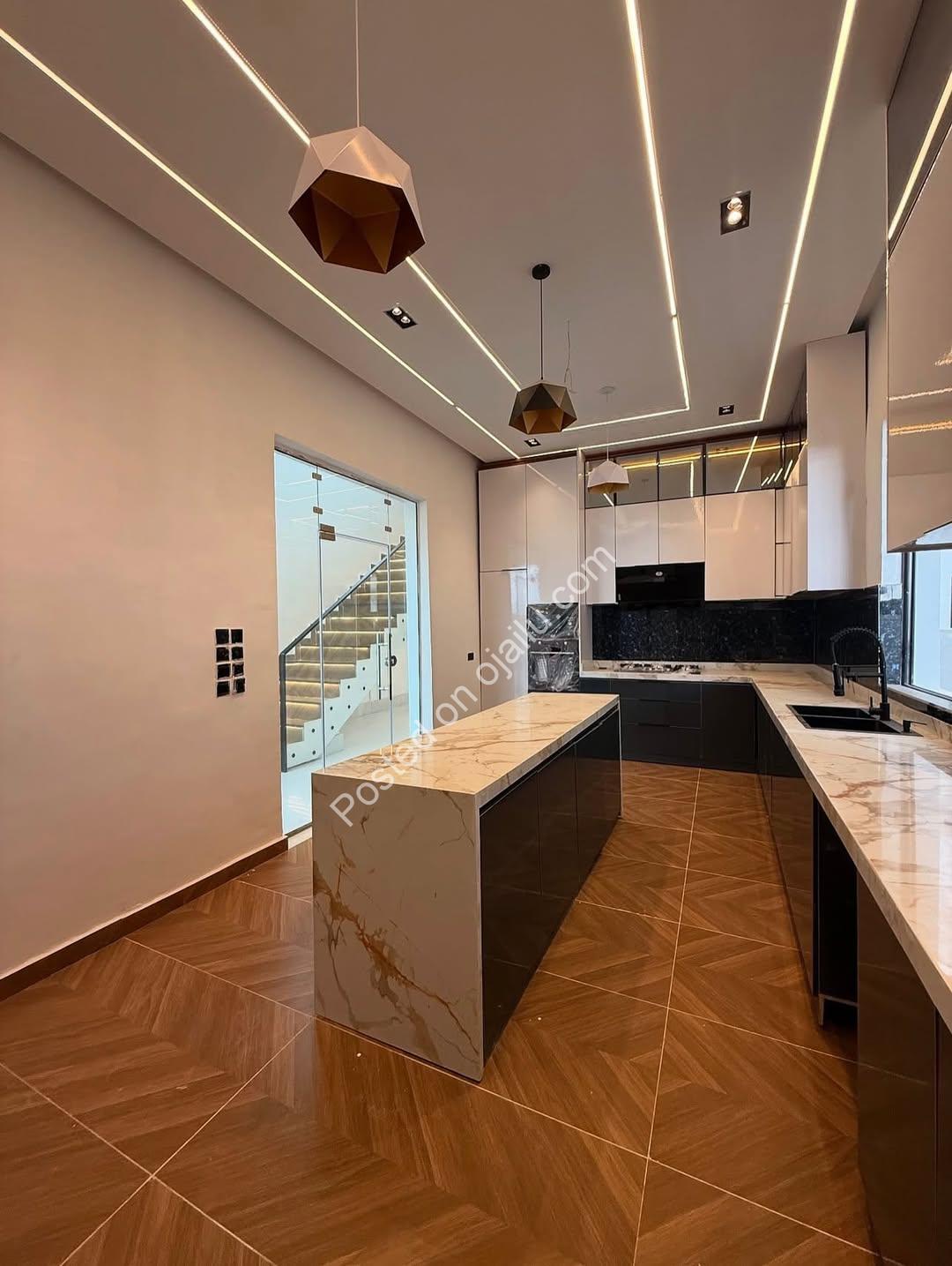 Lekki’s Ultimate 5-Bedroom Smart Home Oasis