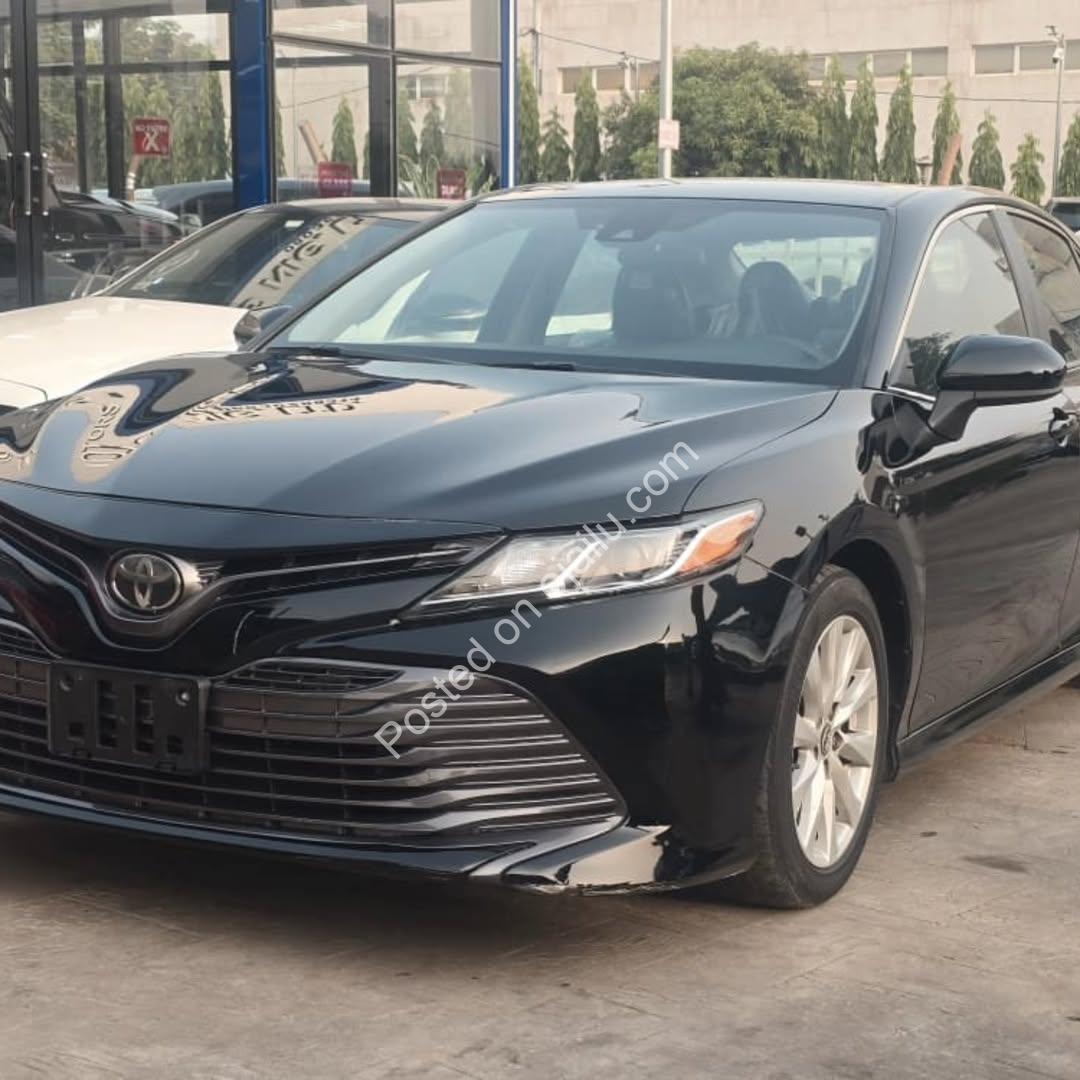 2019 Toyota Camry LE: Super Sharp & Duty Paid