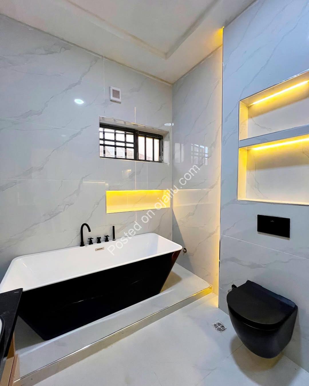 Chevron’s Finest: 5-Bedroom Haven with BQ