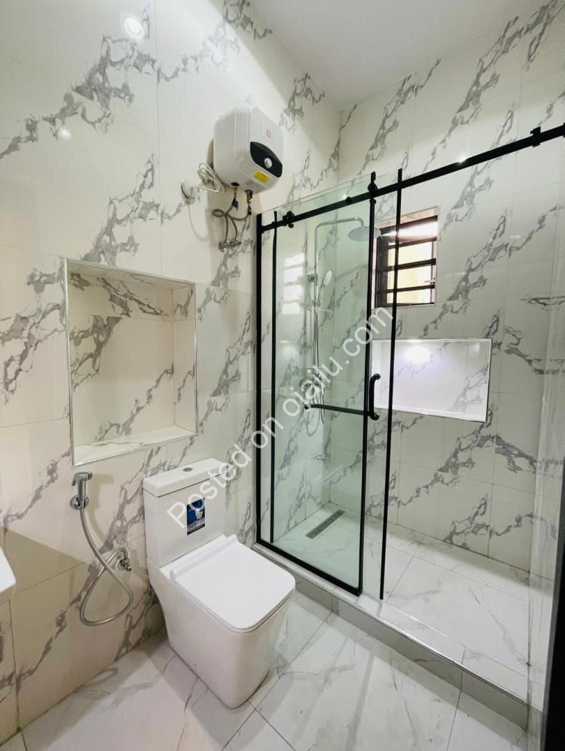 Adeniyi Jones Gem: 5BR Duplex with BQ & Luxury Finishes