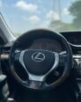 Luxury Lexus ES350: Pristine & Loaded