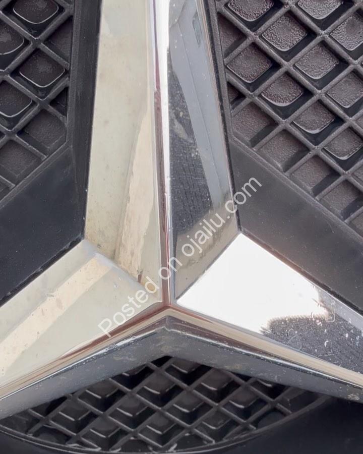 Luxury SUV: Full Option Mercedes GLK 350