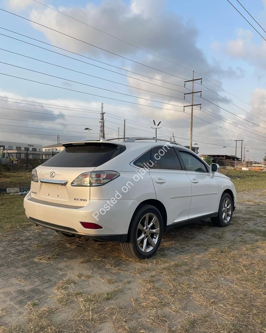 Luxury Lexus RX350: Sunroof & Tech, 19.5M Naira