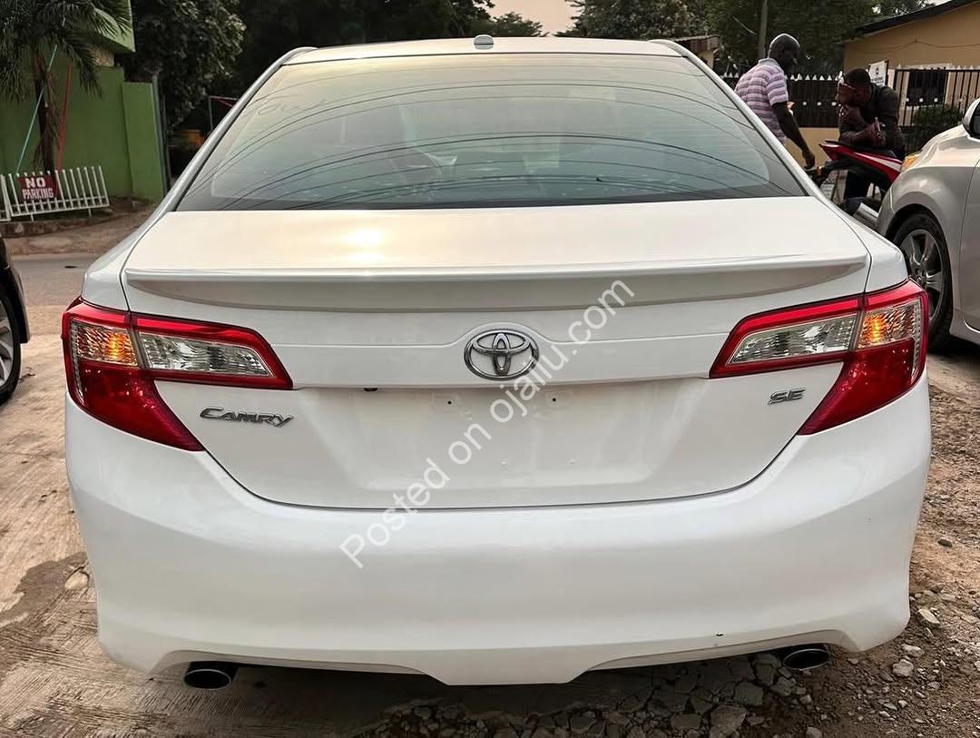 2012 Toyota Camry Sport: V6 Power, Accident-Free & Free Tracker