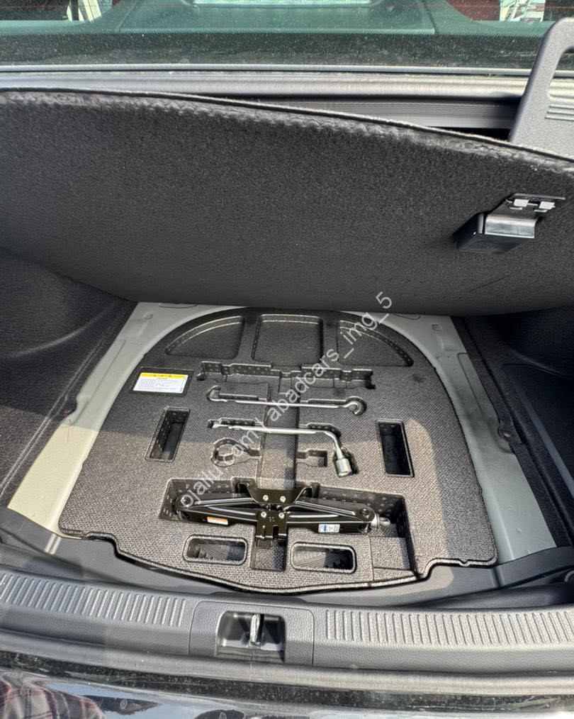 2025 Camry Hybrid: Luxury Tech Meets Eco-Smart Power