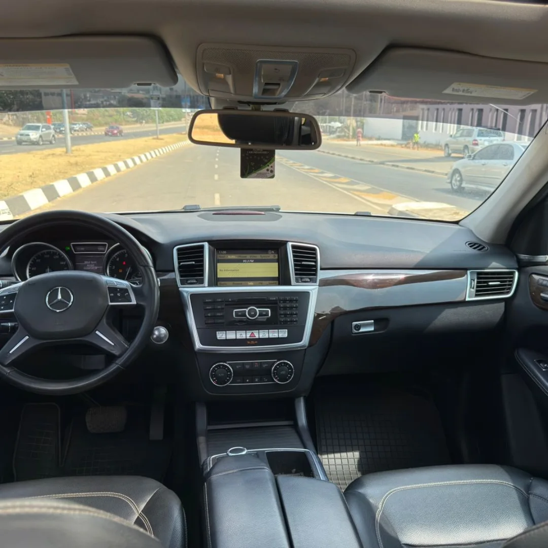 2012 Mercedes ML350: Perfect Condition, Ready Now