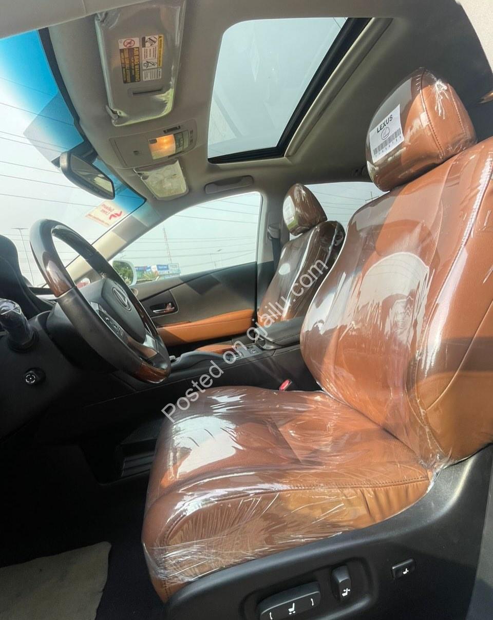 Luxury Lexus RX350: Sunroof & Tech, 26M Naira