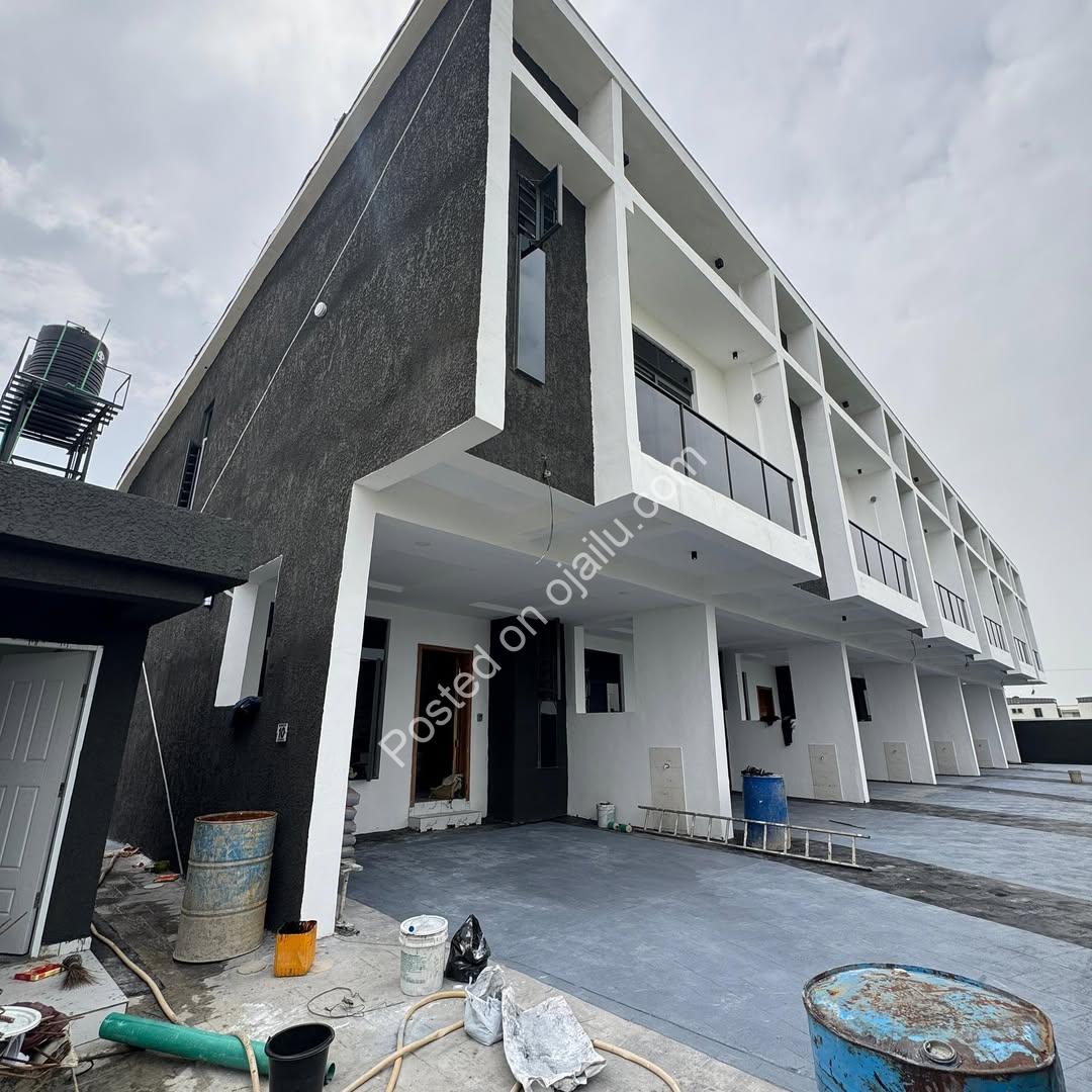 Sangotedo’s Solar-Powered 3-Bedroom Haven