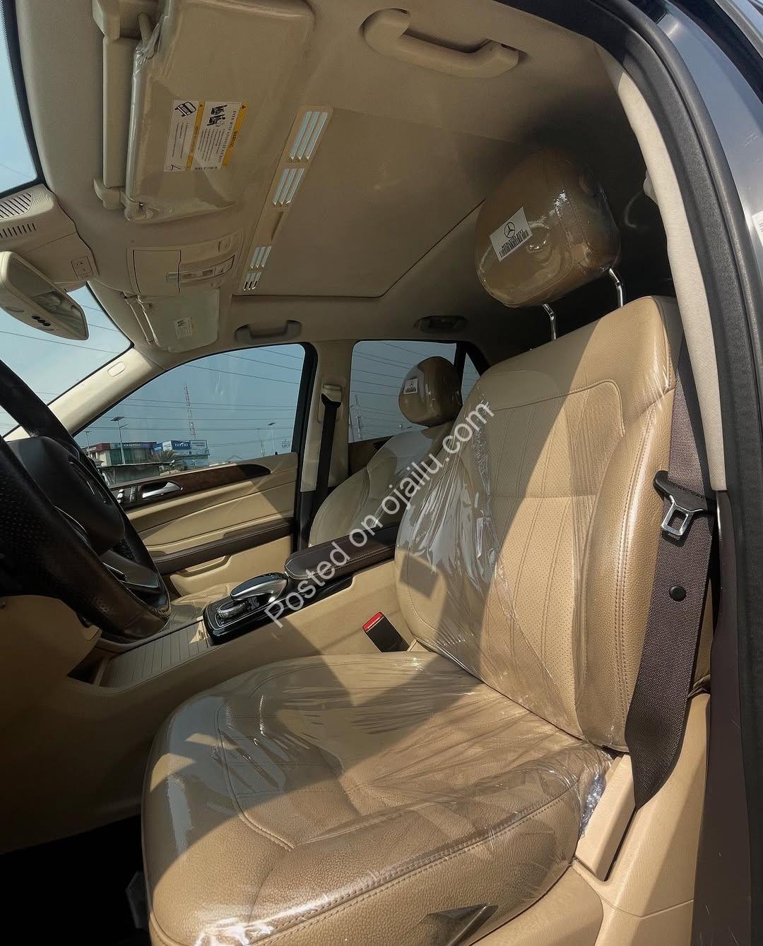 Luxury GLE350: Sunroof & 360 Camera