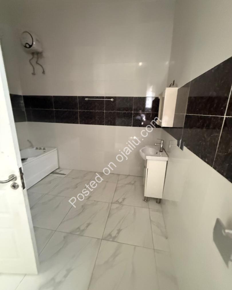 Exclusive Lekki Sanctuary: 4-Bedroom Haven with Premium Amenities