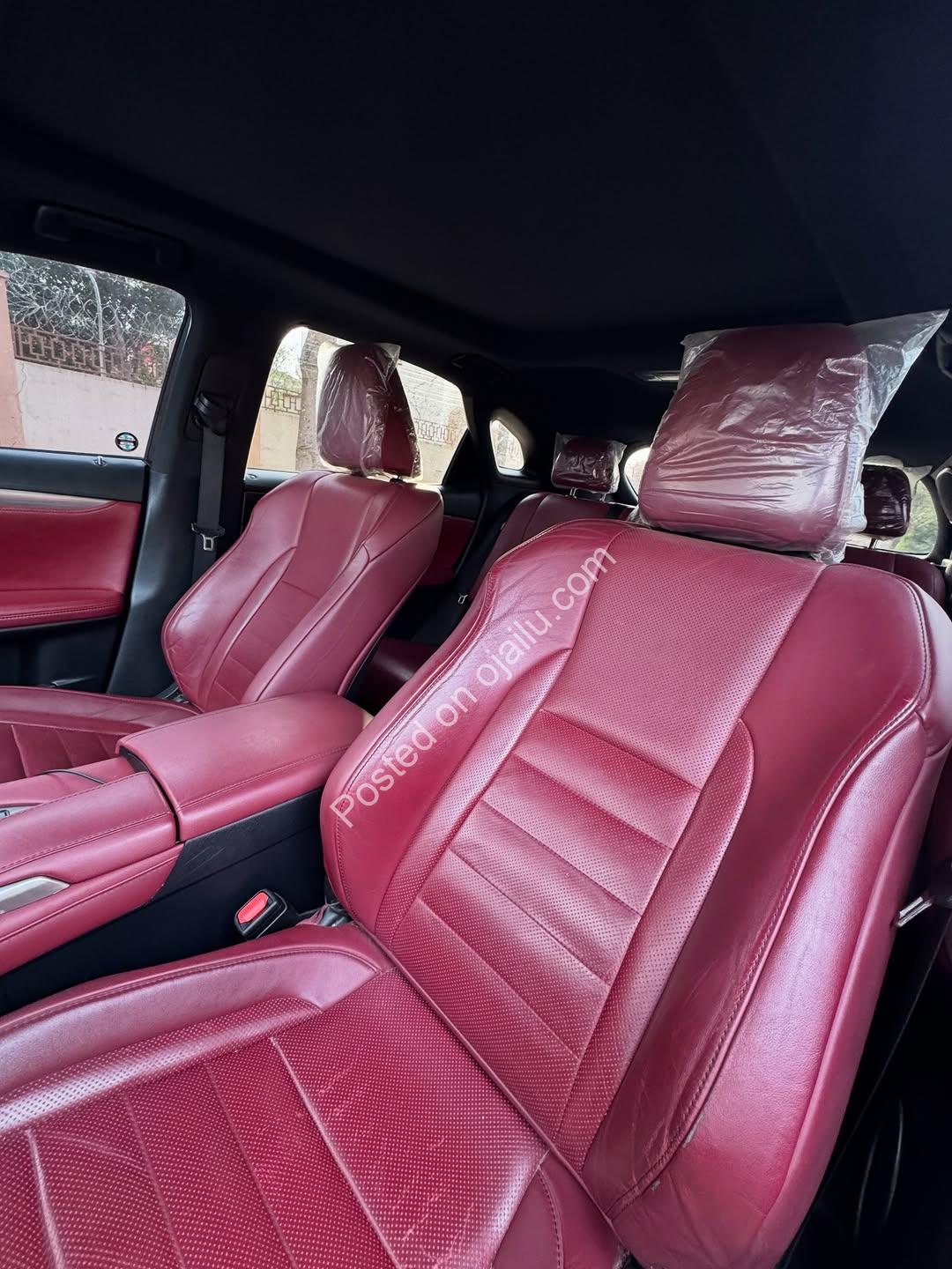 Luxury SUV Deal: 2021 RX350, N44M