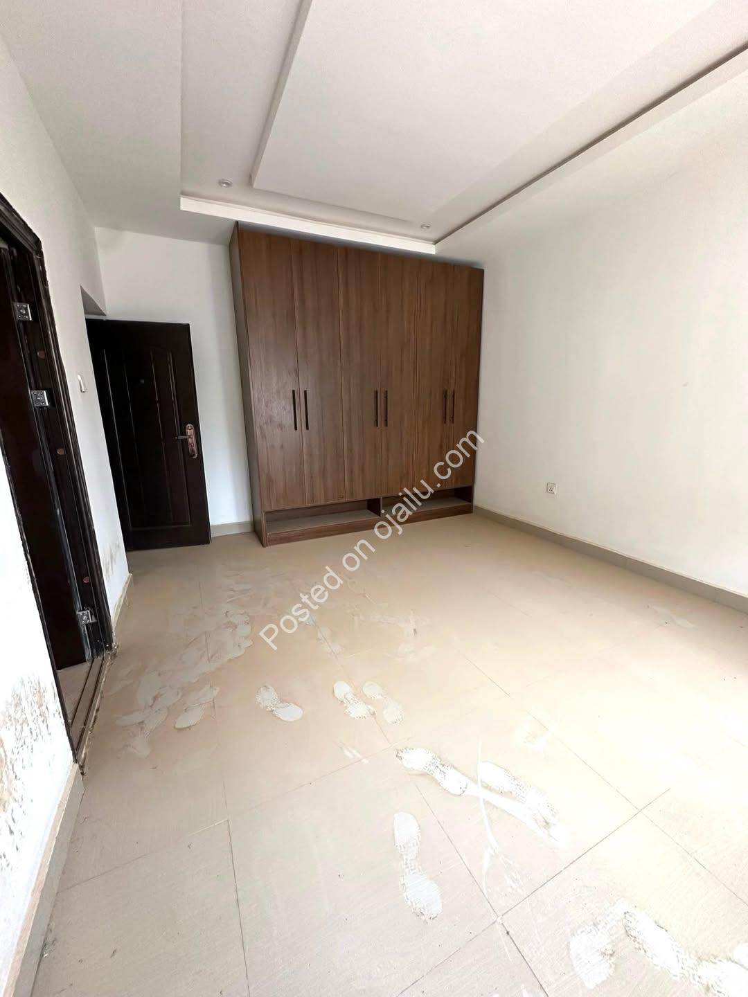 Spacious 4-Bed Duplex with Penthouse & BQ in Gwarinpa