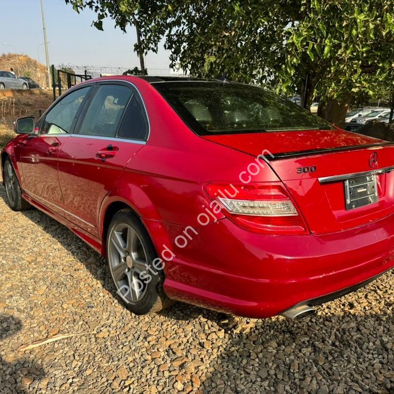 2008 Mercedes C300: Luxury Panoroof, ₦6.5M Distress Deal