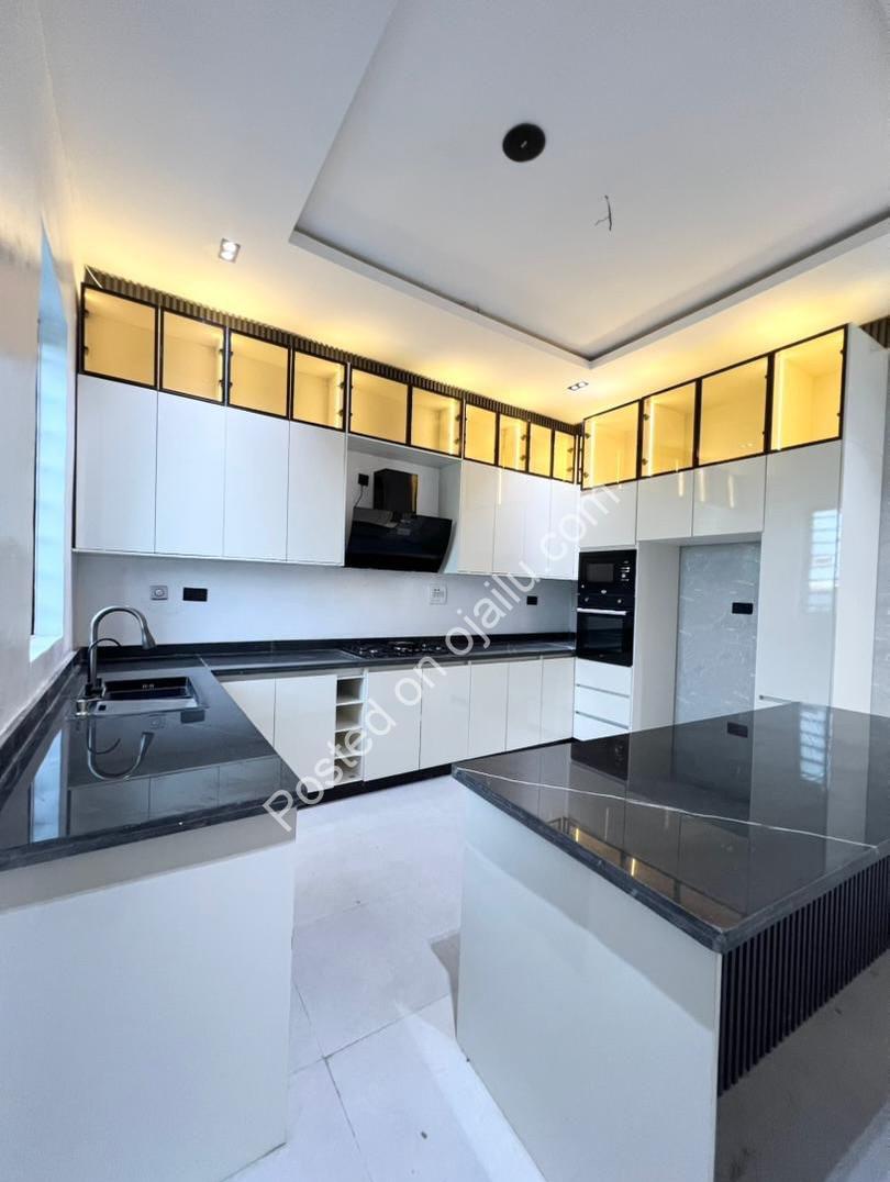 5-Bed Ajah Palace: Pool, BQ & Governor’s Consent