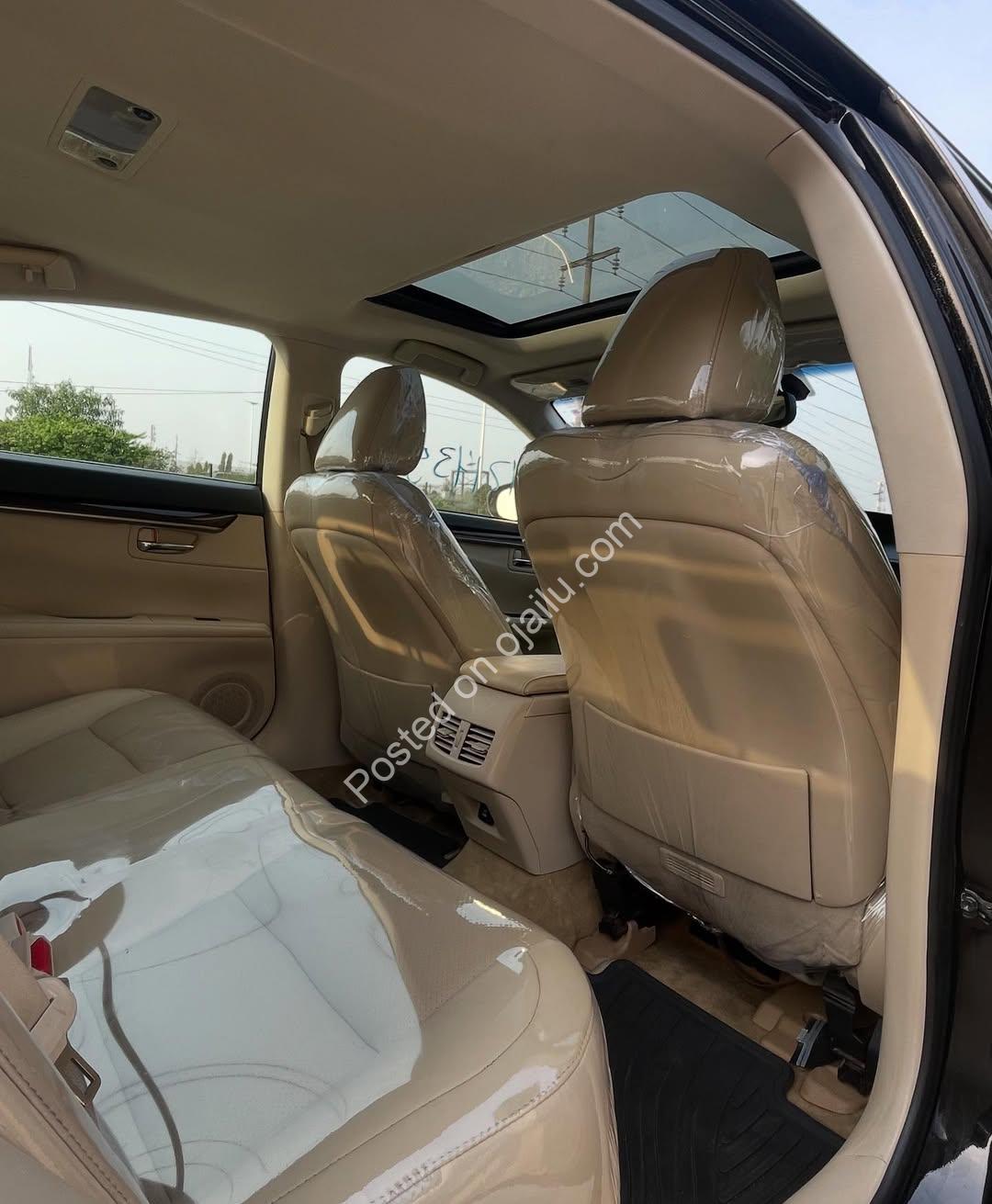 Luxury Lexus ES350: Sunroof & Tech, 23M Naira