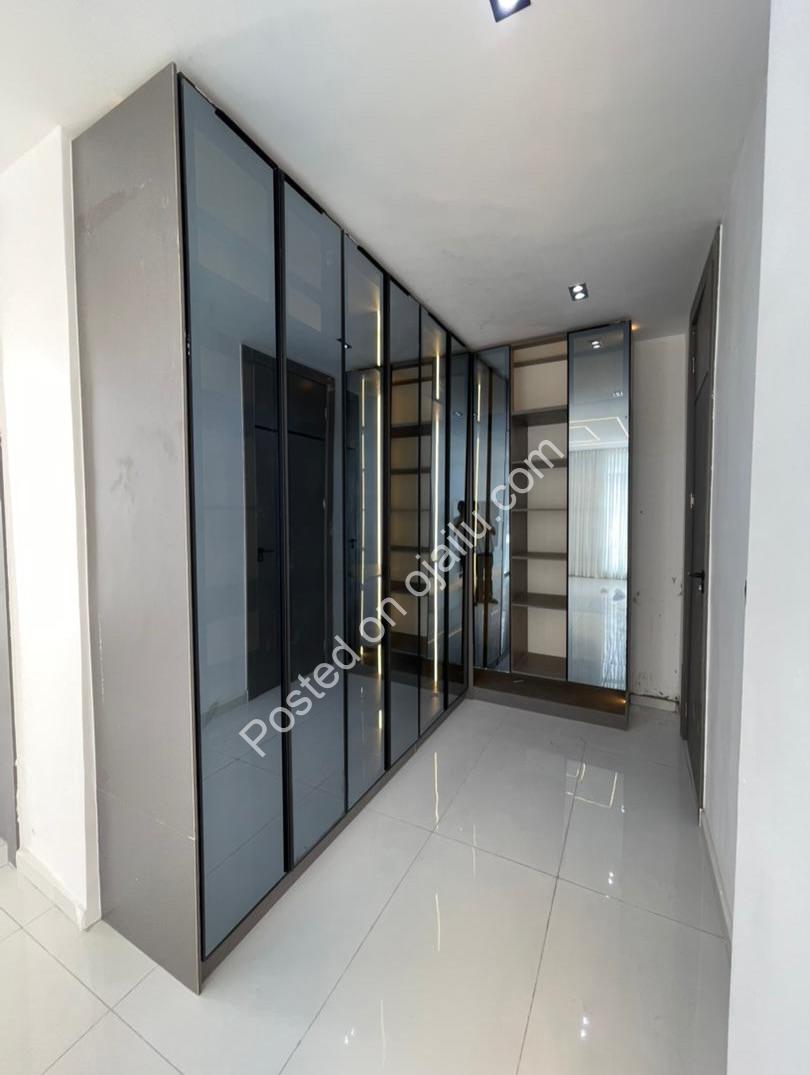 Grand 5-Bedroom Haven in Prime Lekki