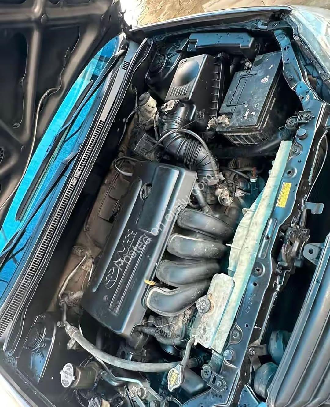 2004 Toyota Corolla S: Perfectly Maintained & Ready