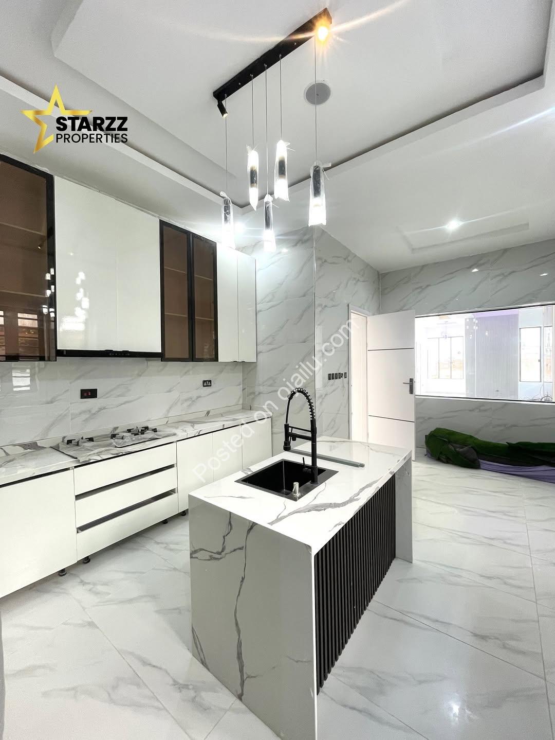 Lekki’s Ultimate 5-Bedroom Estate Escape with Pool & Cinema