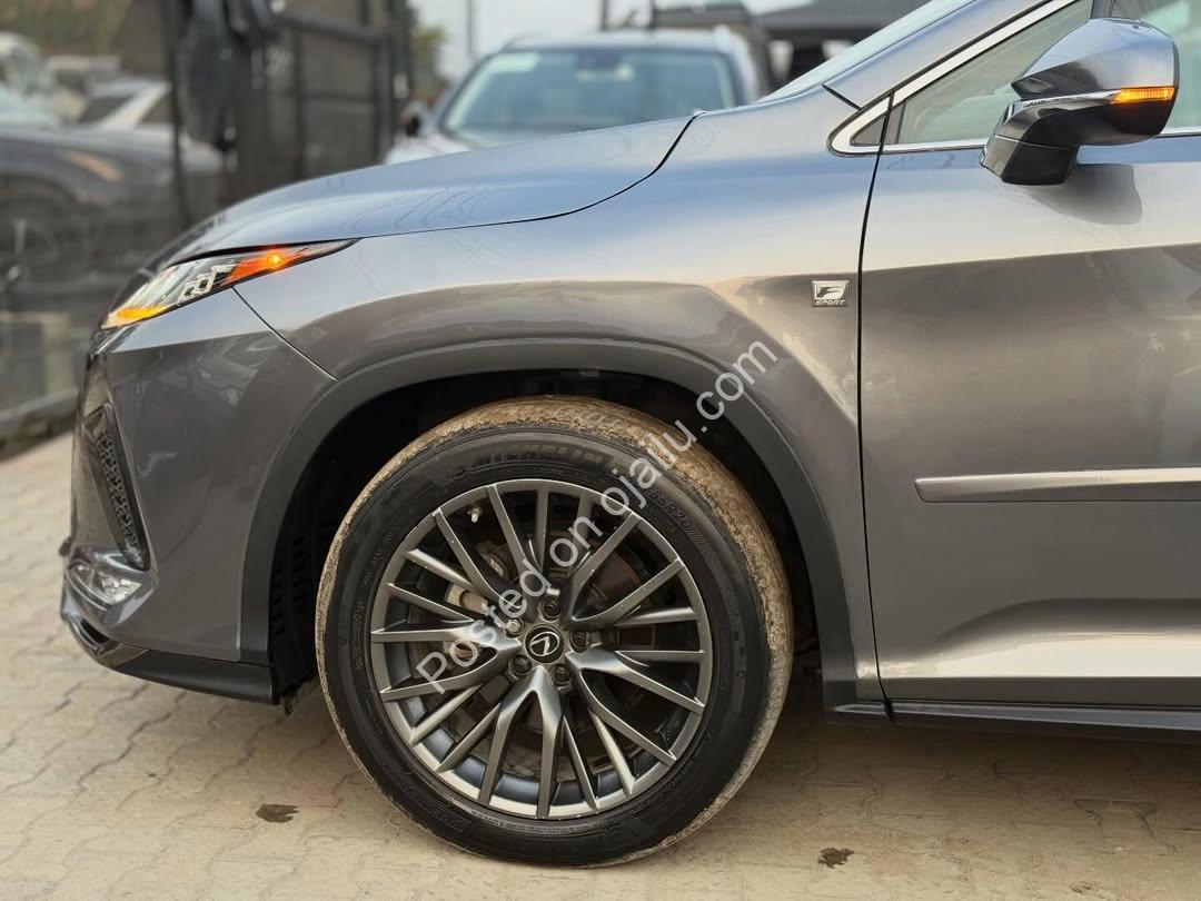 2025 Highlander XLE: Fully Loaded & Duty-Paid