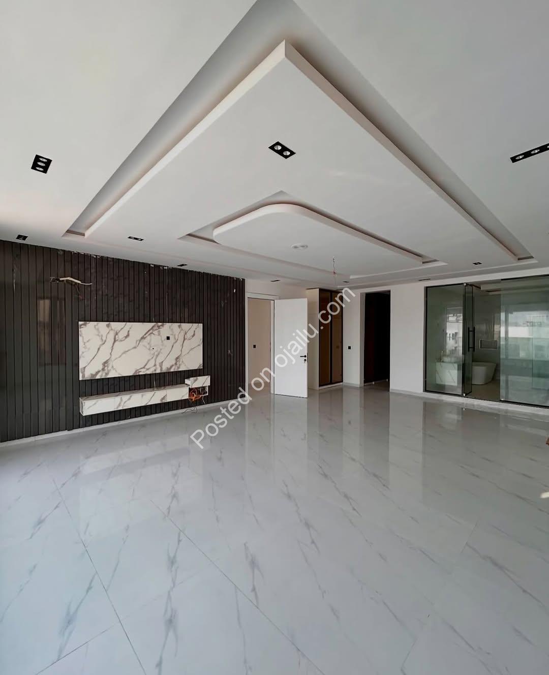 Dream Home with Pool, Cinema & Rooftop Terrace