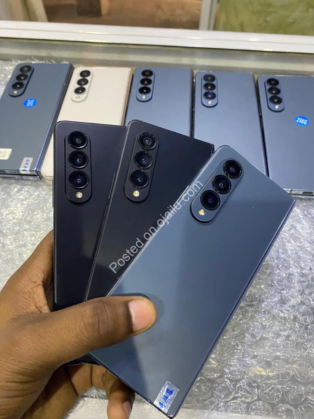 Unfold Limitless Brilliance: Samsung Fold 4