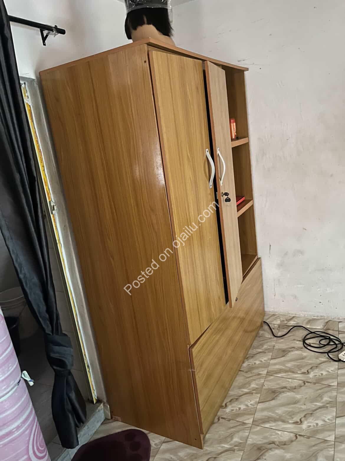 HDF Wardrobe: Spacious & Sturdy Storage Solution