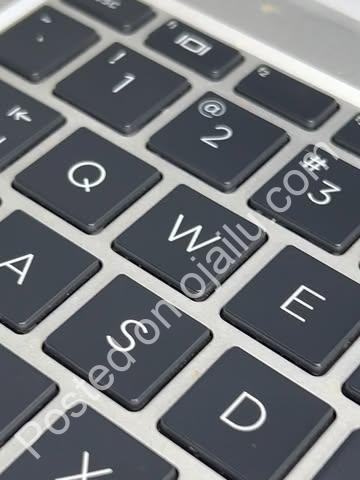 Unleash Elite Power: HP i5 Evo, 512GB SSD, Backlit Bliss