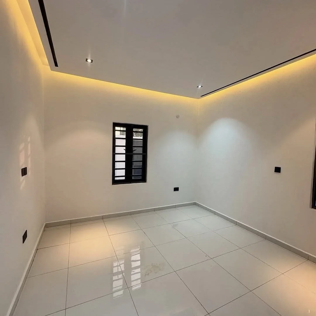 Enchanting 3-Bed Bungalow in Serene Akwaka